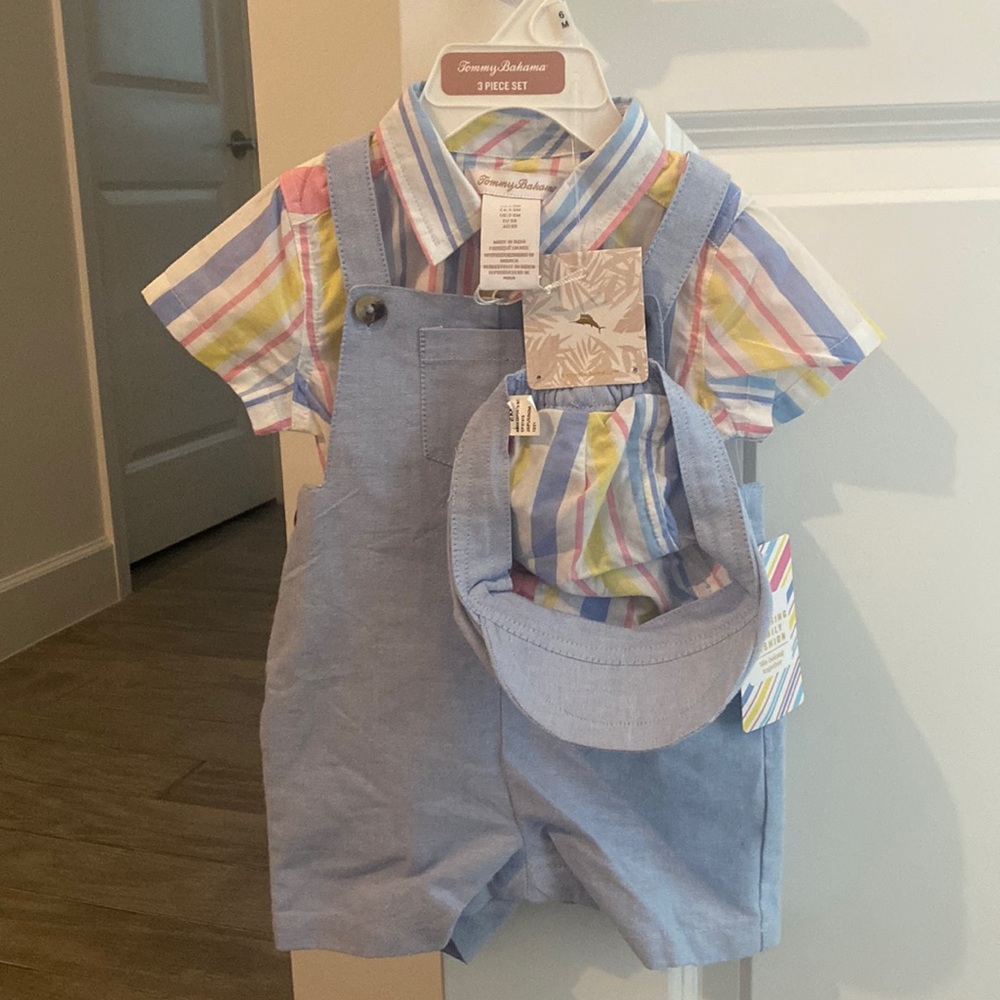 Tommy Bahama brand new 3 piece infant set